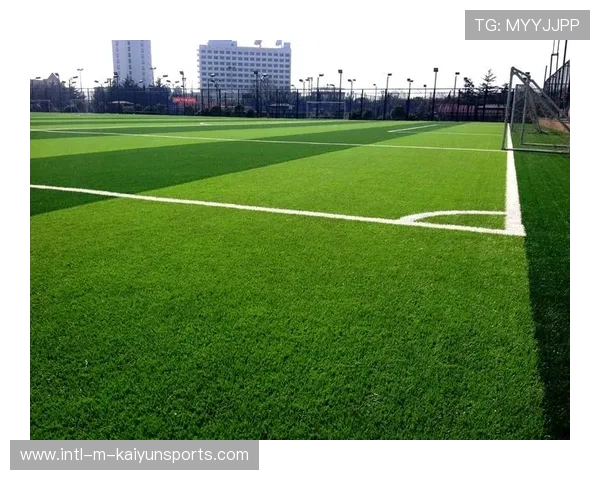 足球场草皮技术不断升级确保比赛质量,足球场草皮是什么品种